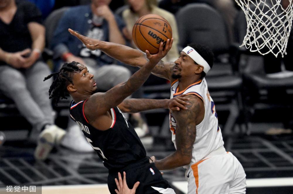 独树一帜 独树一帜