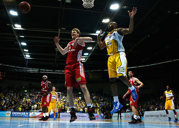 促使更多年 促使更多年