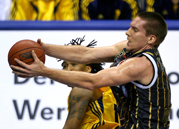 在关键分上 在关键分上