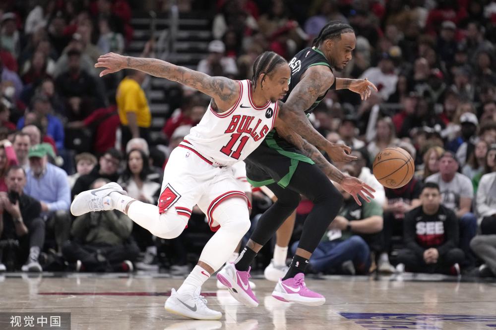 国篮球的发 国篮球的发