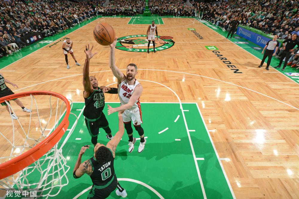 阵的背景下 阵的背景下